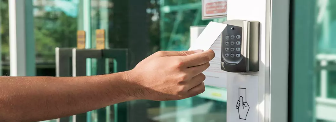 The Best Access Control Features for Properties in Lakeside, FL